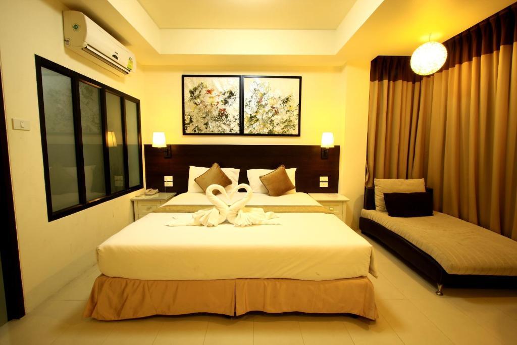 @ White Patong Otel Dış mekan fotoğraf